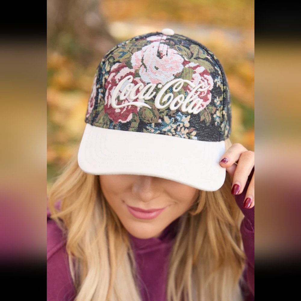 NEW!!! Coca Cola Embroidered  Floral Women's Hat - Green and White, O/S